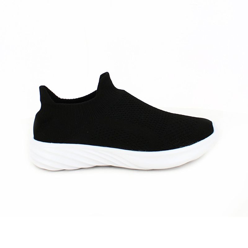 Tenis deportivos para Hombre marca Varomi Color negro Talla 32