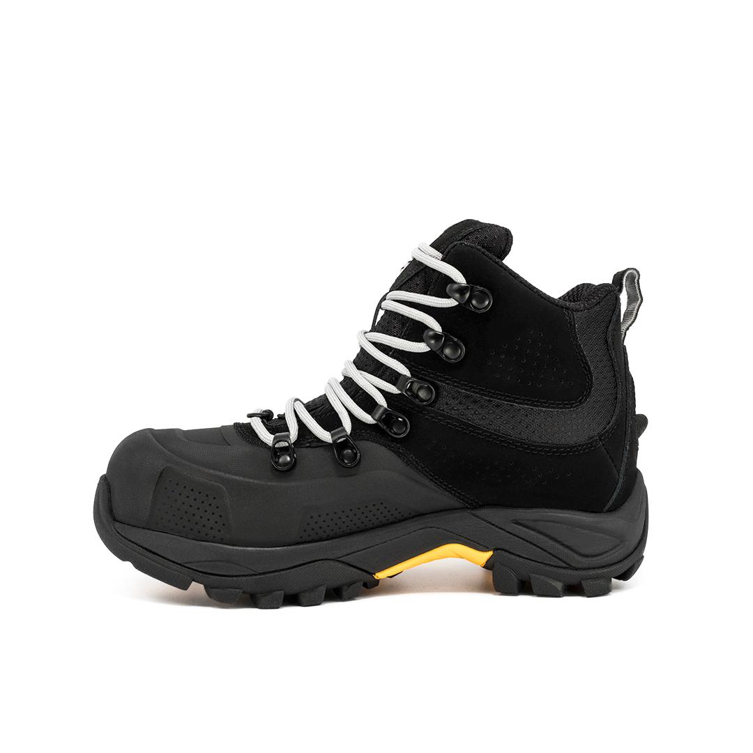Botas 2025 marca kumbre