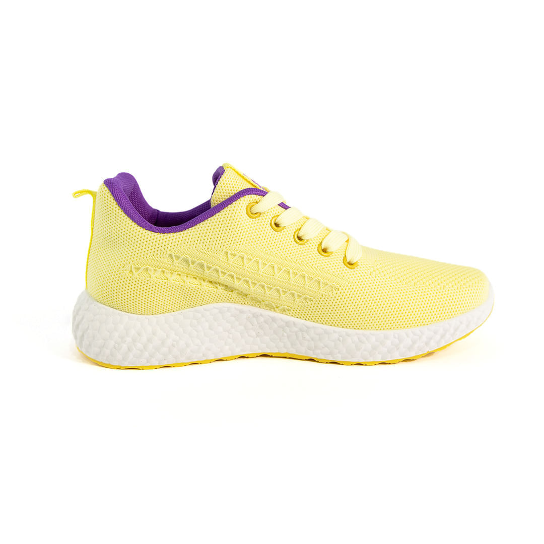 Tenis en color amarillo store