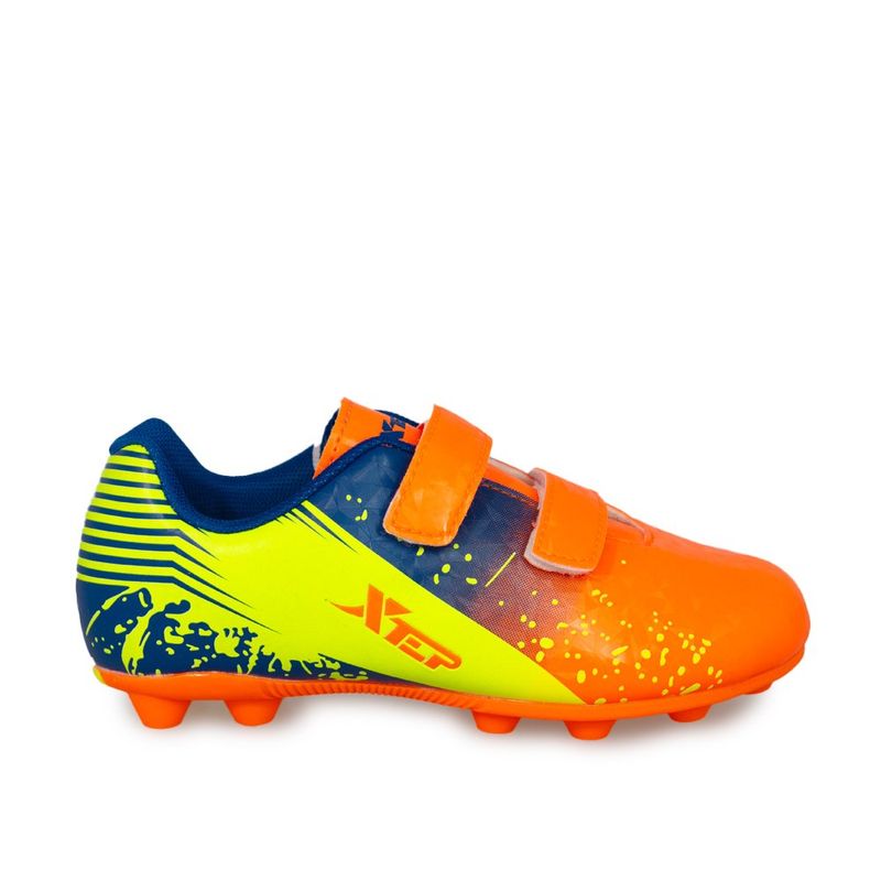 guayos-football-niño-marca-xtep-color-naranja-talla-31