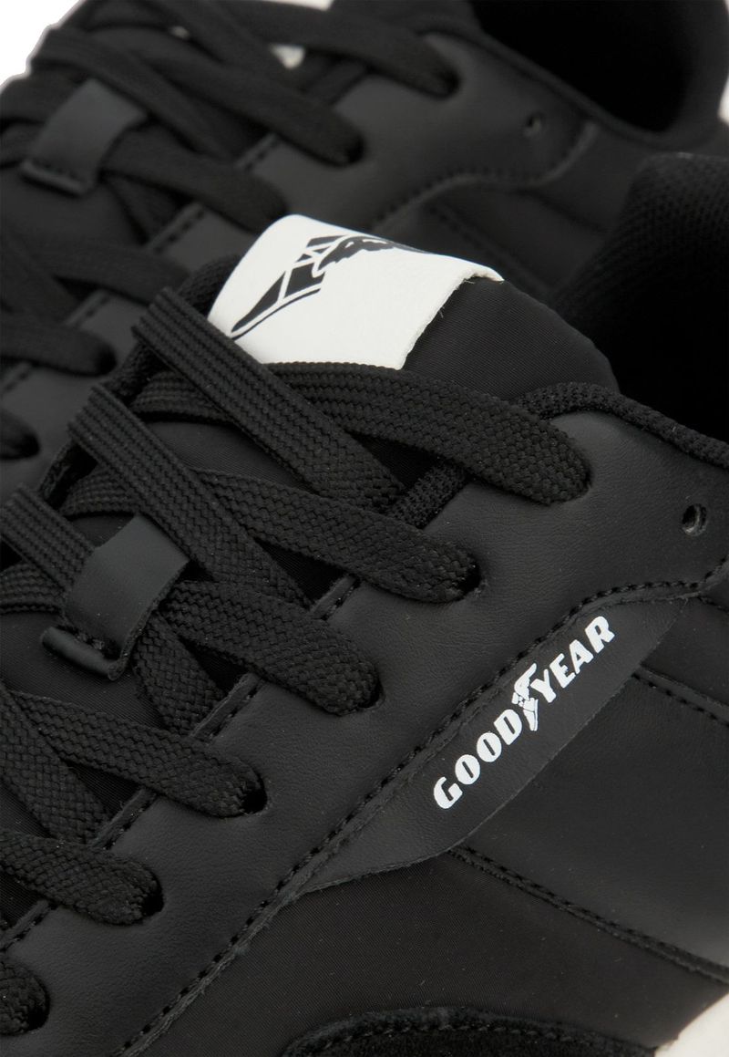 tenis-deportivos-hombre-marca-goodyear-color-negro-talla-40