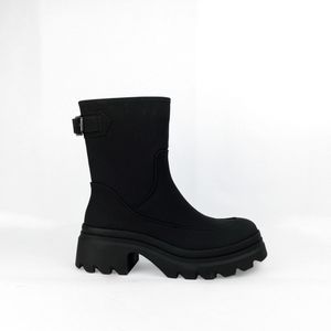 BOTAS MUJER MARCA KANNA & CO COLOR NEGRO