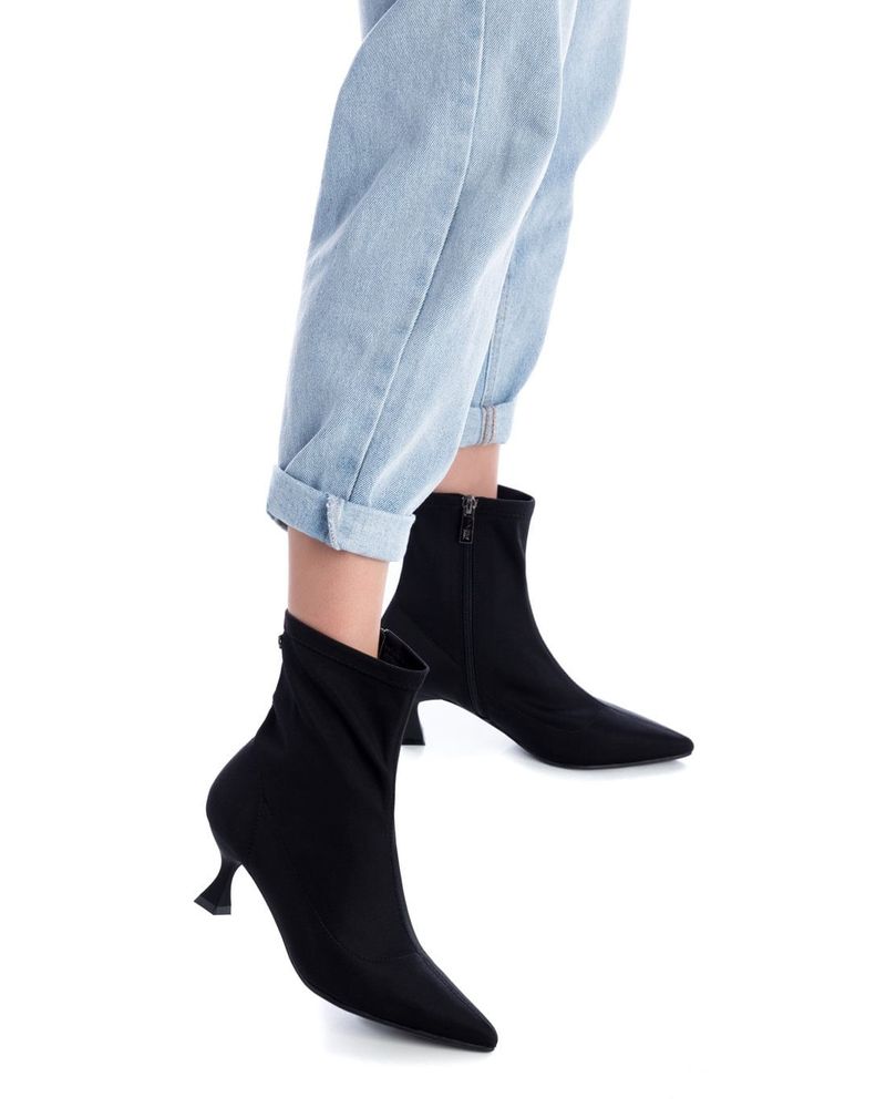 botines-mujer-marca-xti-color-negro-talla-36