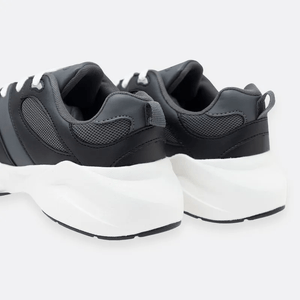 TENIS DEPORTIVO NIÑO MARCA OFFCORSS NEGRO