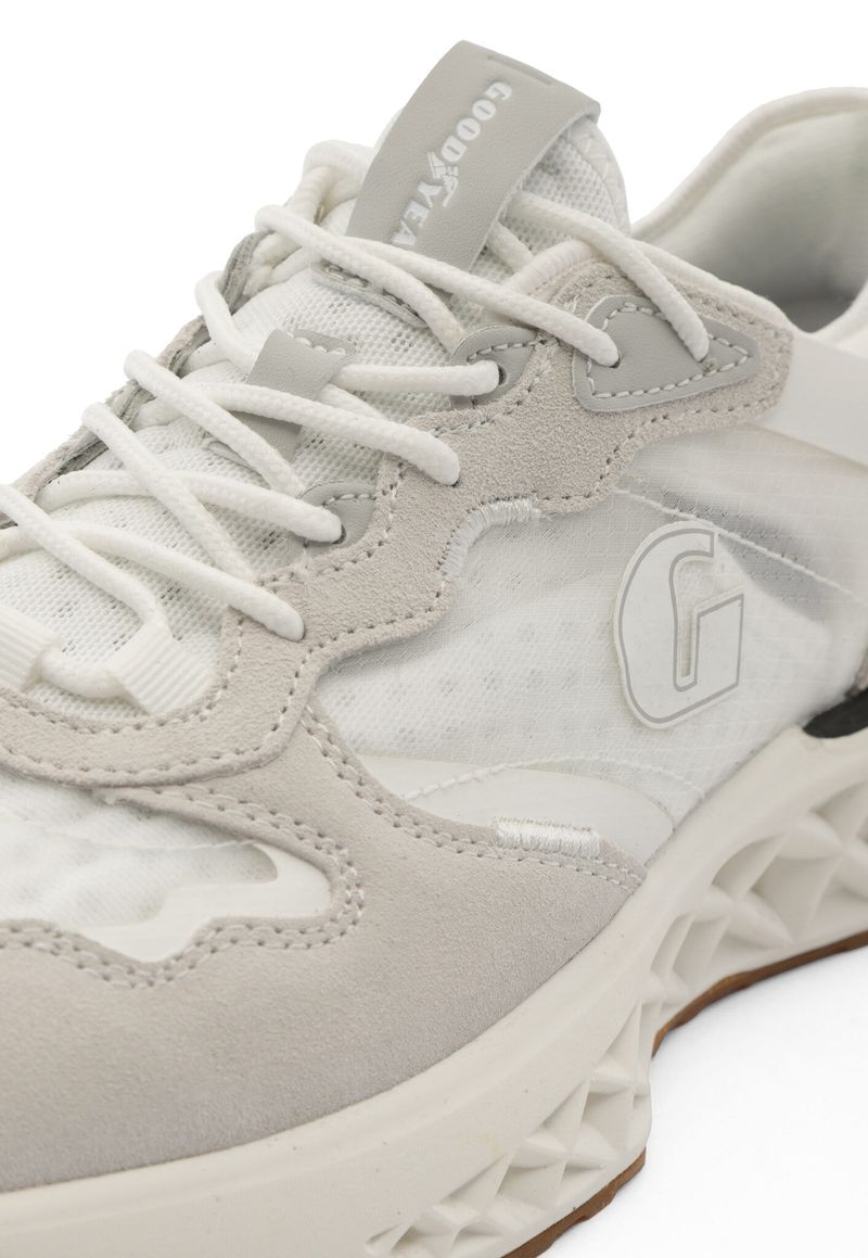 Tenis-Deportivos-Goodyear-Beige-Hombre-Talla-38-5
