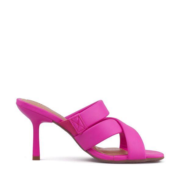 Sandalias Mujer Color Rosa Neon Marca Beira Rio