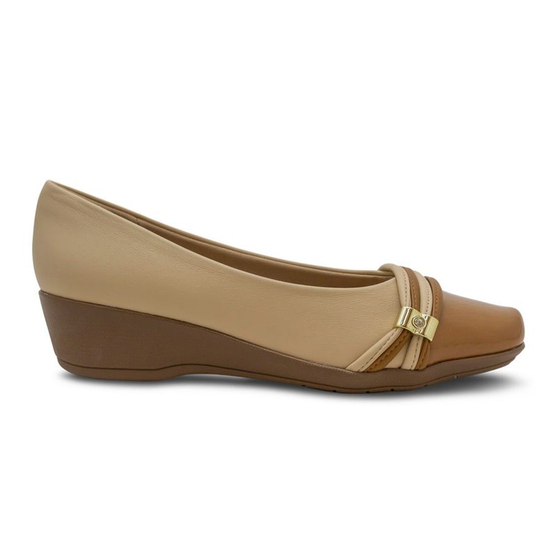 Baleta-Piccadilly-Tacon-Corrido-Beige-Con-Hebilla-Dorada-Para-Mujer-192351-Talla-35-0